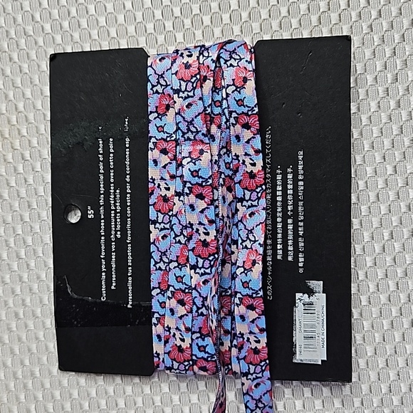 COACH CREATE-FLORALSHOE LACES 55" INCH - Picture 4 of 5